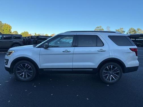 2017 Ford Explorer Platinum