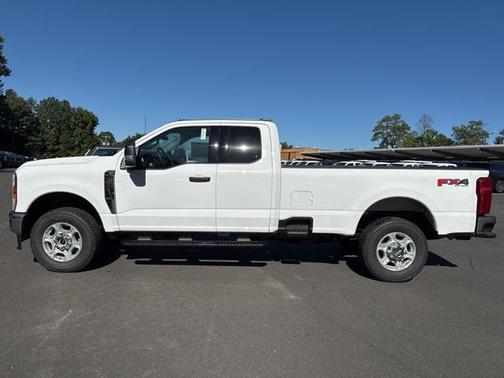 2026 Ford F-350 XLT