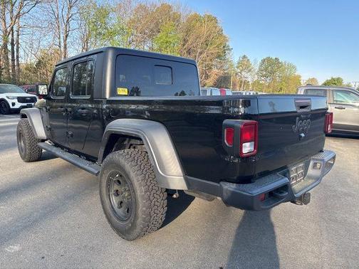 Black Clearcoat 2020 Jeep Gladiator Sport S