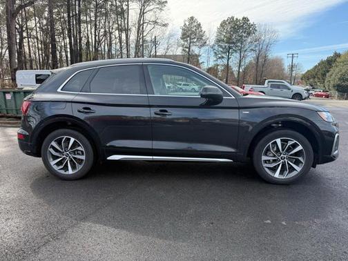 2022 Audi Q5 45 S line Premium