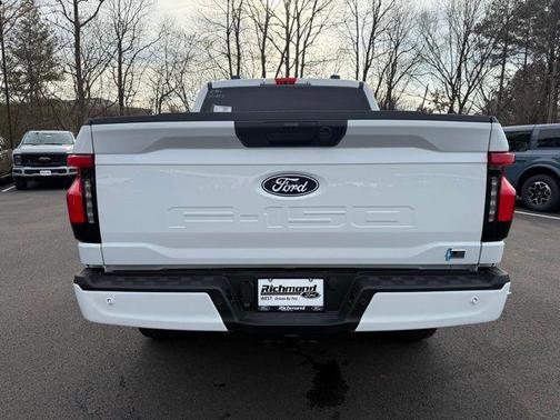 2025 Ford F-150 Lightning XLT