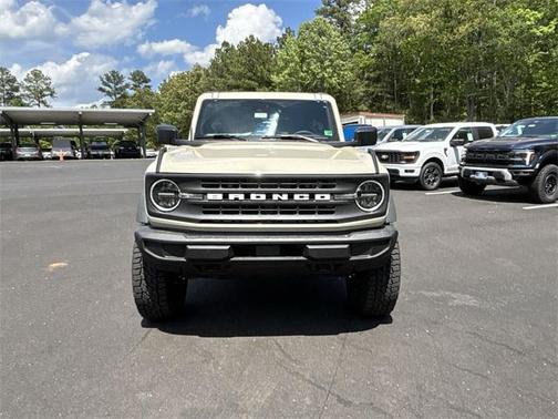 2025 Ford Bronco Base