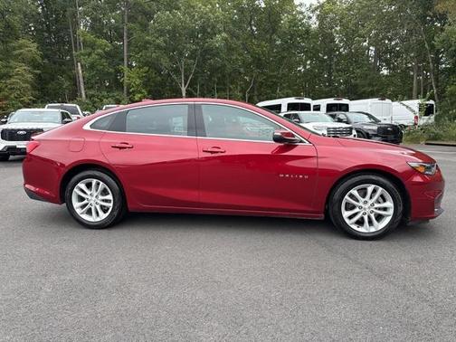 2017 Chevrolet Malibu 1LT