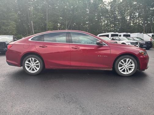 2017 Chevrolet Malibu 1LT