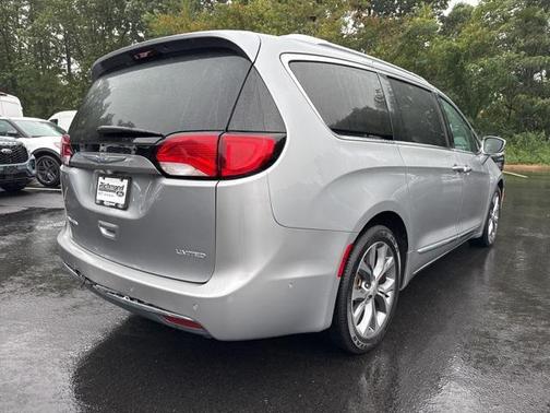 2018 Chrysler Pacifica Limited