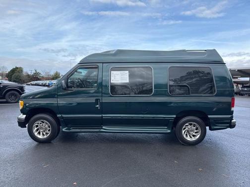 2001 Ford E250 Cargo
