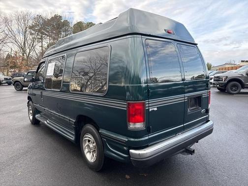 2001 Ford E250 Cargo