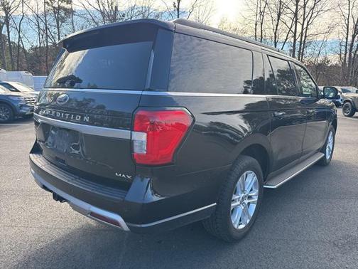 2022 Ford Expedition Max XLT