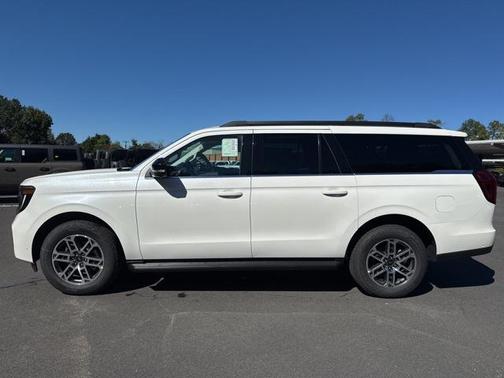 2025 Ford Expedition Max Active 4x4