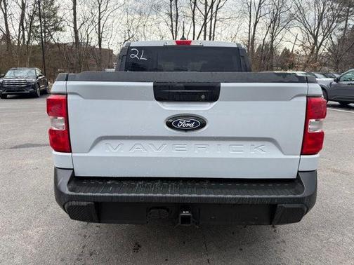 SPACE WHITE METALLIC 2026 Ford Maverick XLT