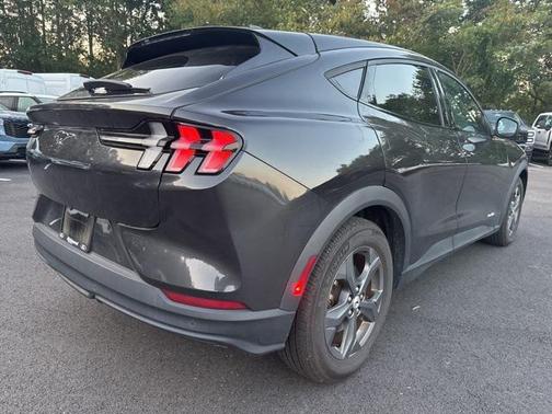 2022 Ford Mustang Mach-E Select