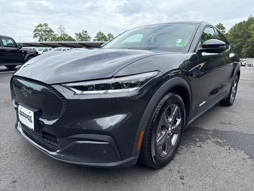 2022 Ford Mustang Mach-E Select