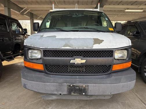 2010 Chevrolet Express 2500 Work Van