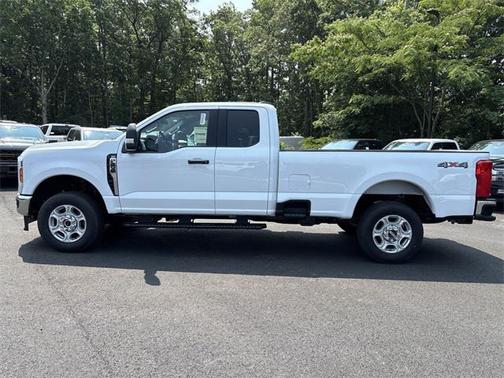 2025 Ford F-250 XLT