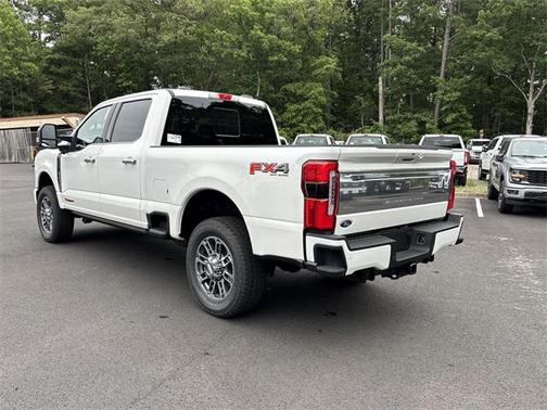 2025 Ford F-350 Platinum