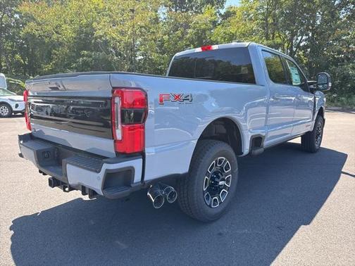 2026 Ford F-250 Platinum