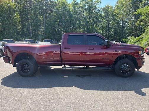 Delmonico Red Pearlcoat 2024 RAM 3500 Big Horn Crew Cab 4x4 8' Box