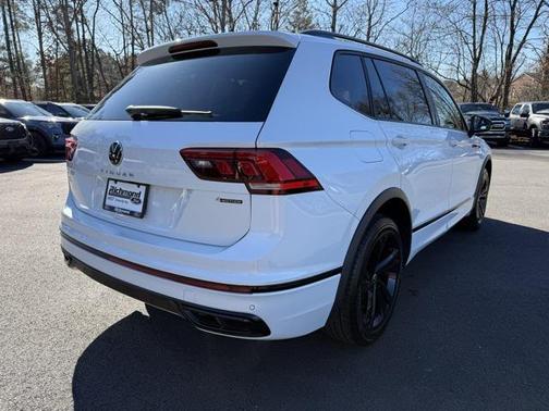 2024 Volkswagen Tiguan 2.0T SE R-Line Black 4MOTION
