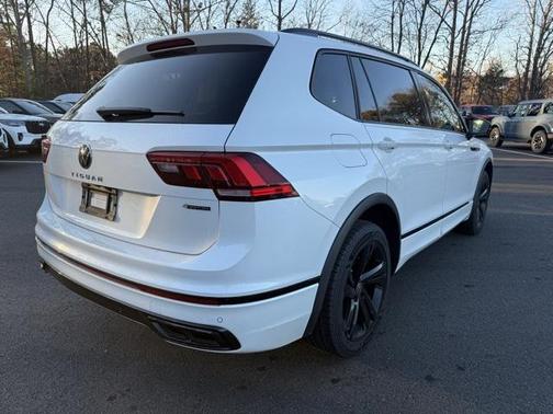 2024 Volkswagen Tiguan 2.0T SE R-Line Black 4MOTION