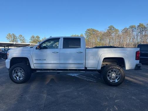 2017 GMC Sierra 2500 Denali