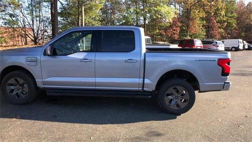 2022 Ford F-150 Lightning LARIAT