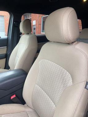 INGOT SILVER METALLIC 2017 Ford Explorer Base