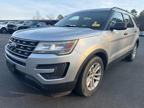 2017 Ford Explorer Base