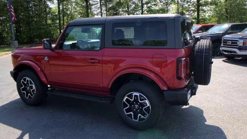 2023 Ford Bronco Outer Banks