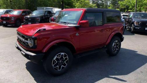 2023 Ford Bronco Outer Banks