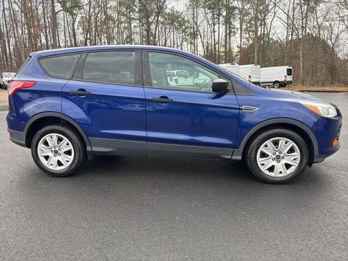 2016 Ford Escape S