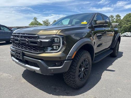 SHELTER GREEN METALLIC 2025 Ford Ranger Raptor