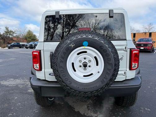 2026 Ford Bronco Heritage Edition