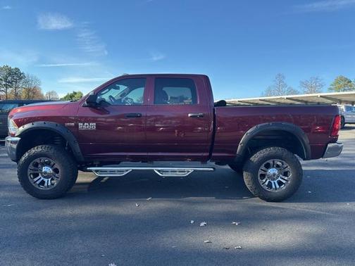 2017 RAM 2500 Tradesman Crew Cab 4x4 6'4' Box