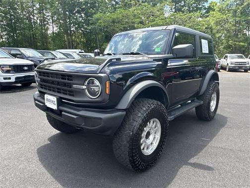2023 Ford Bronco Base