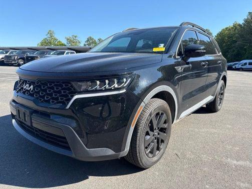 Ebony Black 2022 Kia Sorento S