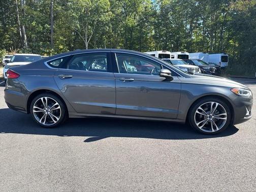 2020 Ford Fusion Titanium