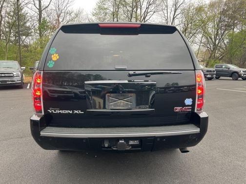 2014 GMC Yukon XL Denali