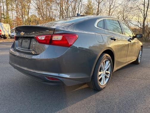 2017 Chevrolet Malibu 1LT