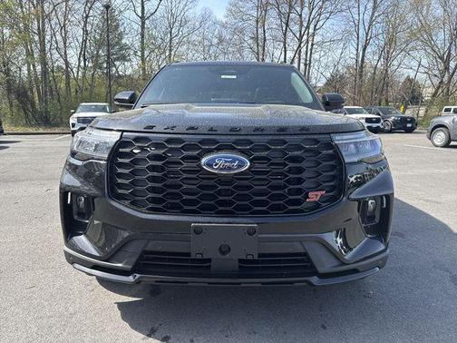 Agate Black Metallic 2026 Ford Explorer ST