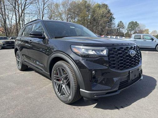 Agate Black Metallic 2026 Ford Explorer ST