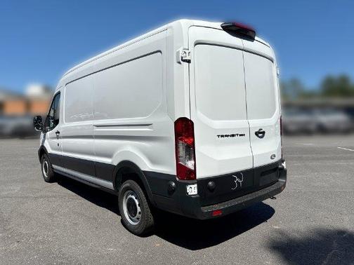 Oxford White 2026 Ford Transit-250 Base