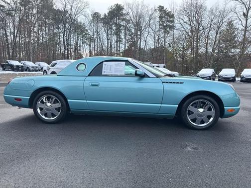 2002 Ford Thunderbird Base