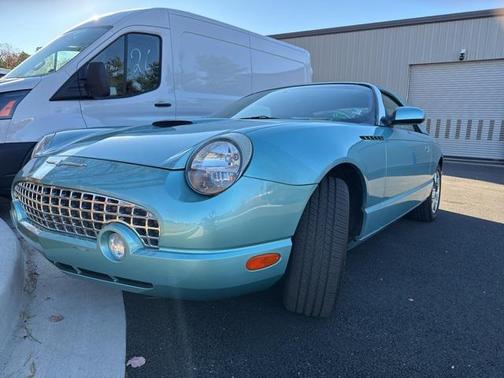2002 Ford Thunderbird Base