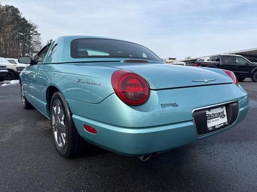 2002 Ford Thunderbird Base