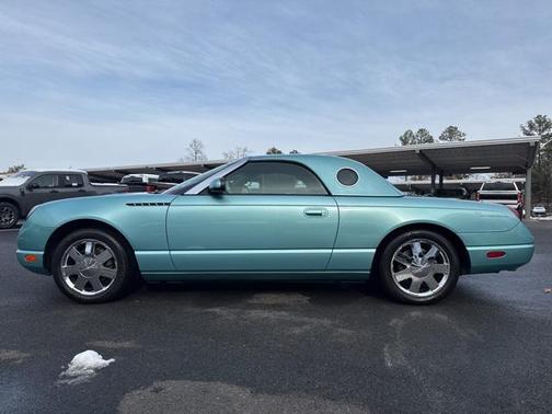 2002 Ford Thunderbird Base