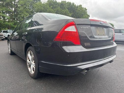 TUXEDO BLACK METALLIC 2012 Ford Fusion SE