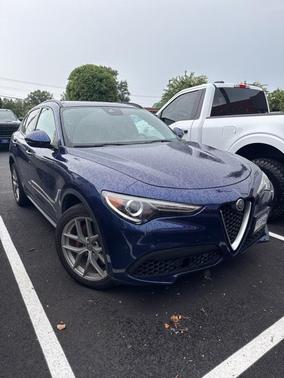 2018 Alfa Romeo Stelvio Ti Sport