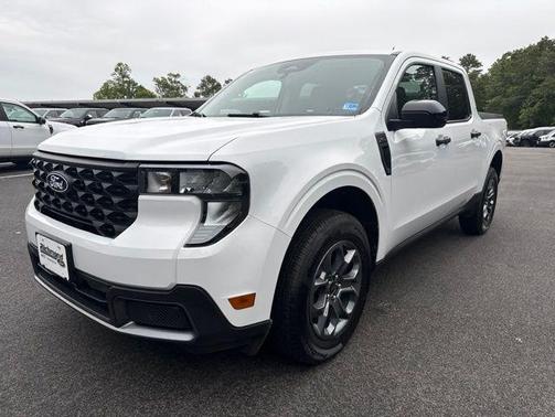 OXFORD WHITE 2025 Ford Maverick XLT