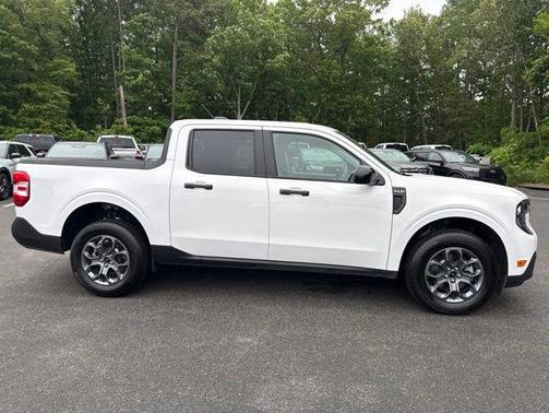 OXFORD WHITE 2025 Ford Maverick XLT
