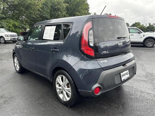 2015 Kia Soul +